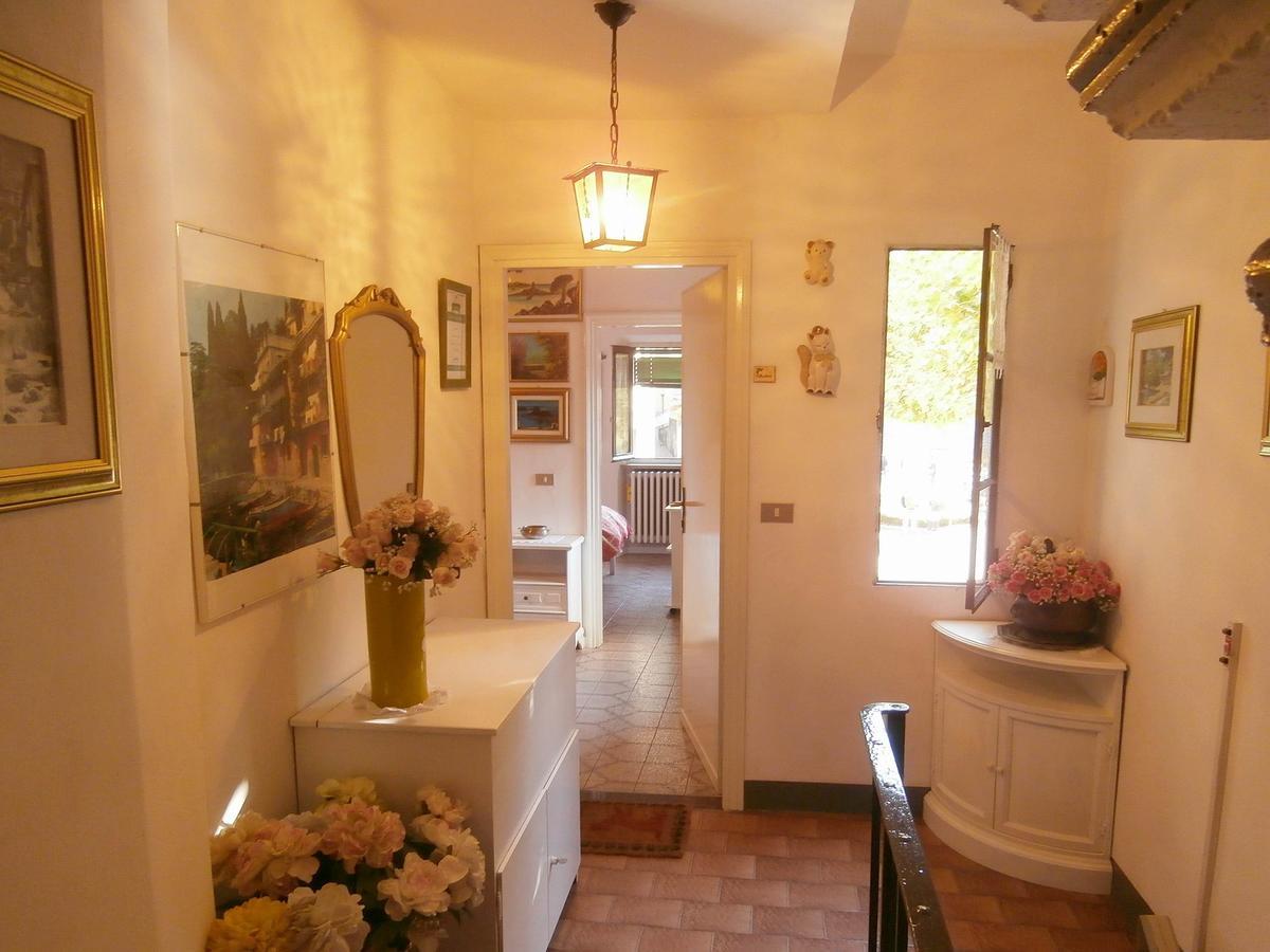 Maddalena House Apartment Варена Екстериор снимка