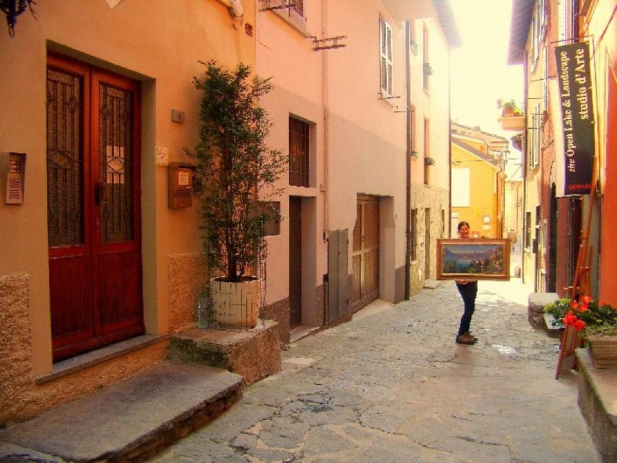Maddalena House Apartment Варена Екстериор снимка